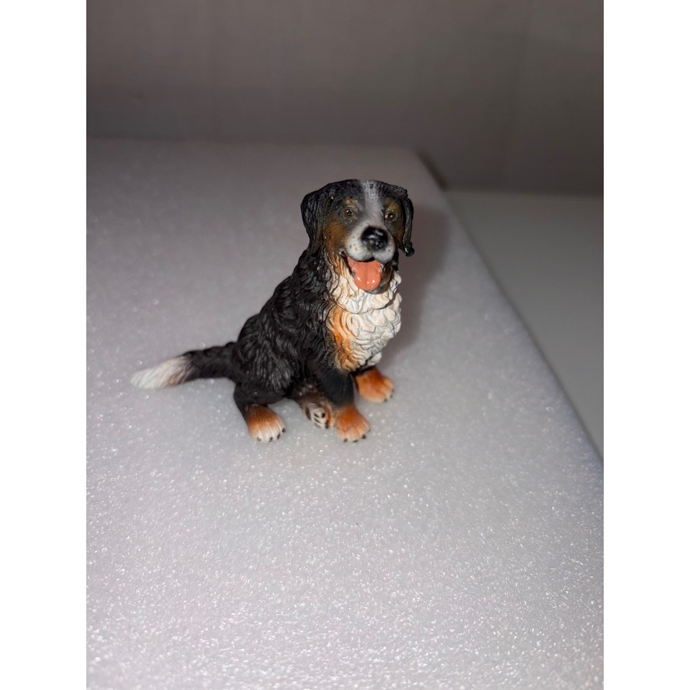 Vintage Schleich Sitting Bernese Mountain Dog Puppy Figurine